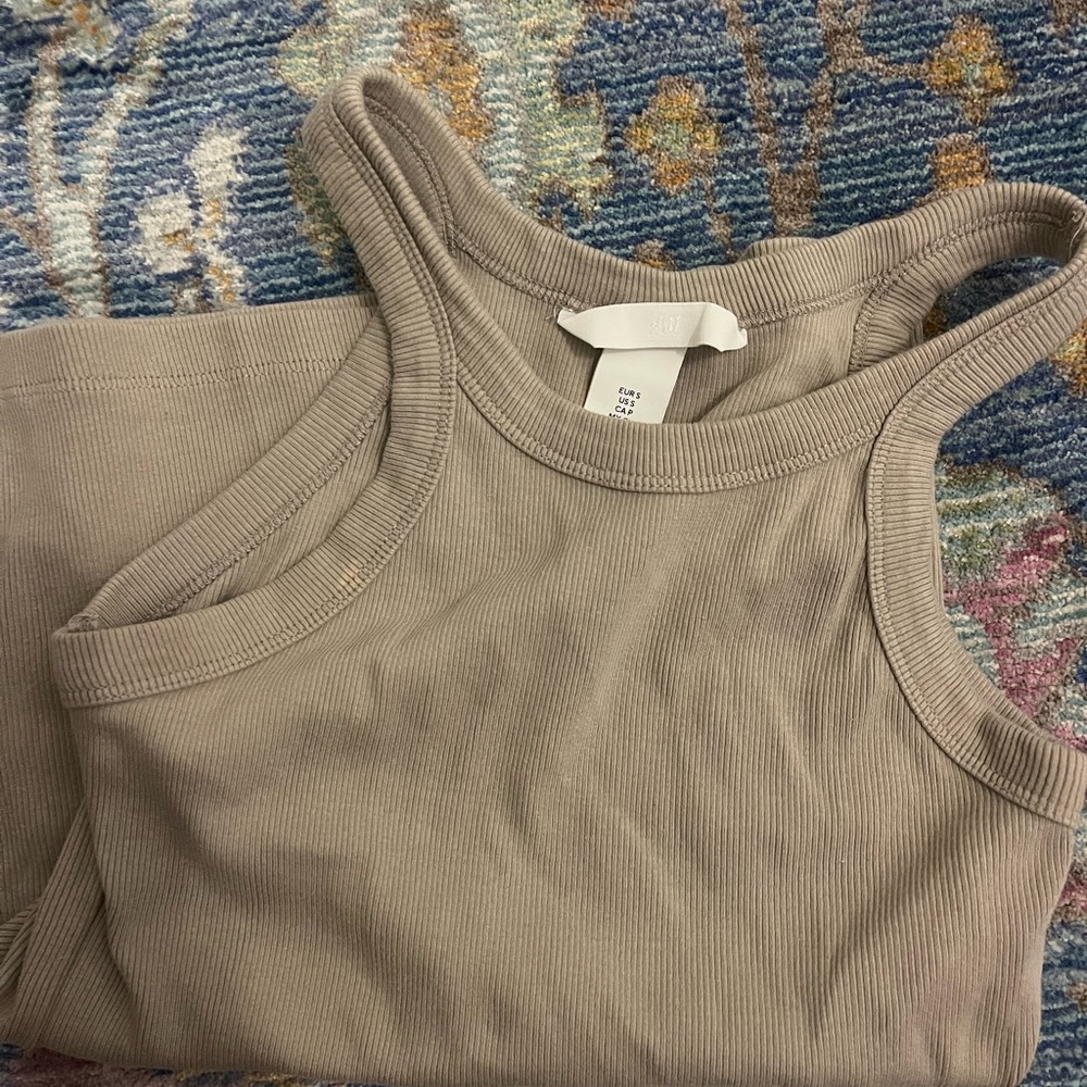 H&M Taupe Ribbed Tank Top